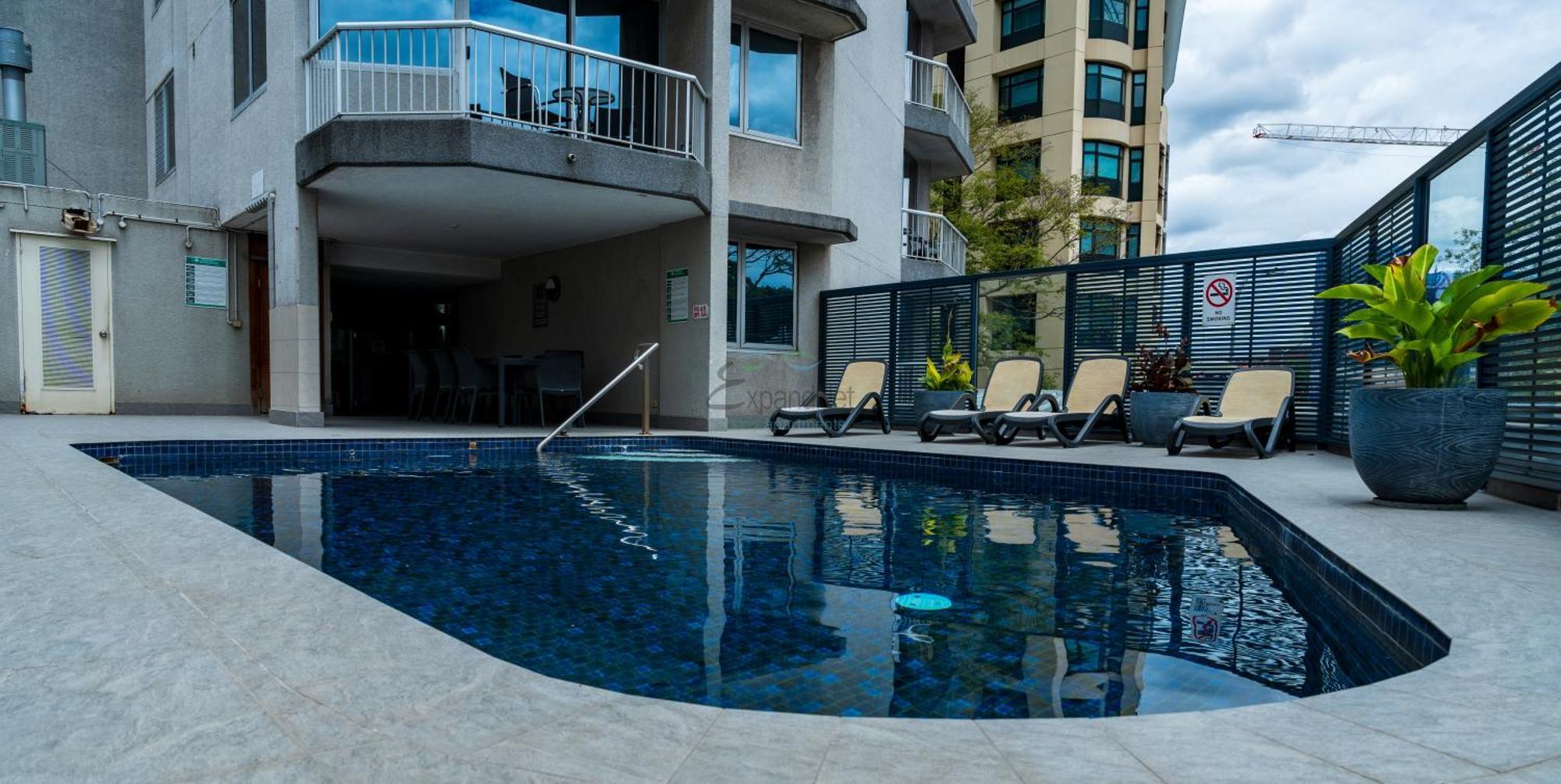 Abbey On Roma Hotel & Apartments Бризбейн Екстериор снимка