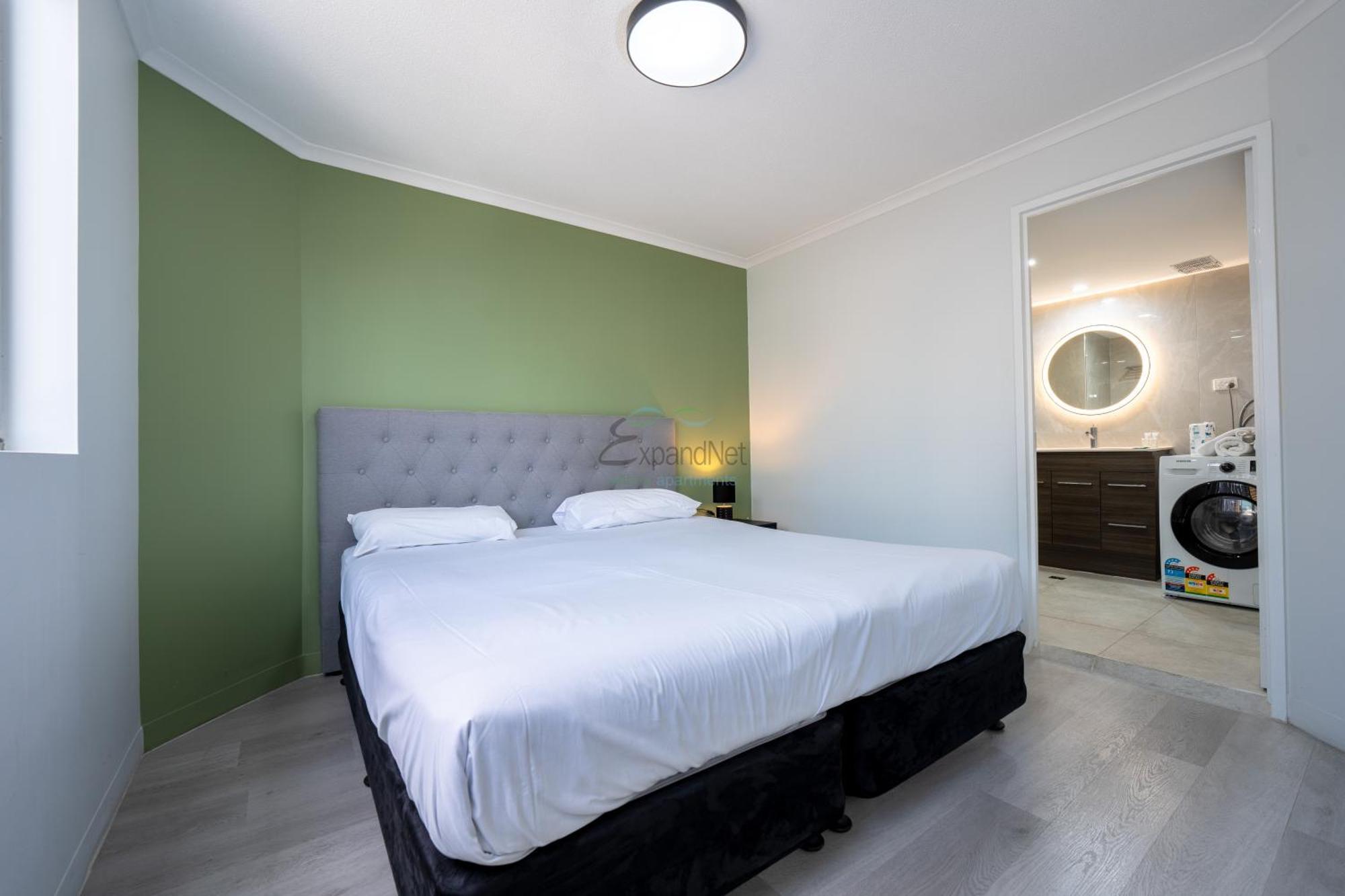 Abbey On Roma Hotel & Apartments Бризбейн Екстериор снимка