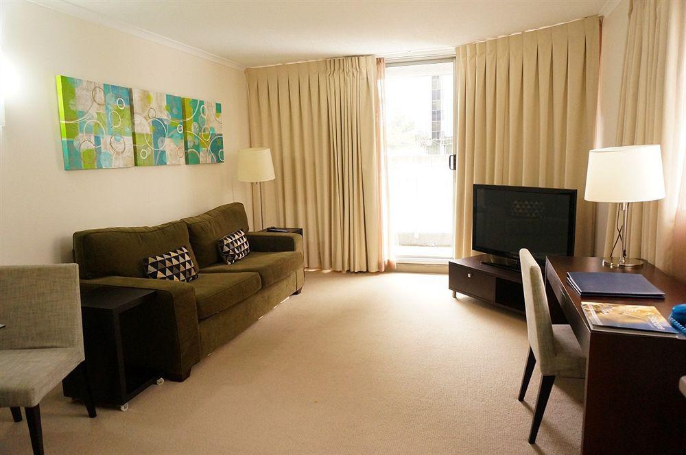 Abbey On Roma Hotel & Apartments Бризбейн Екстериор снимка